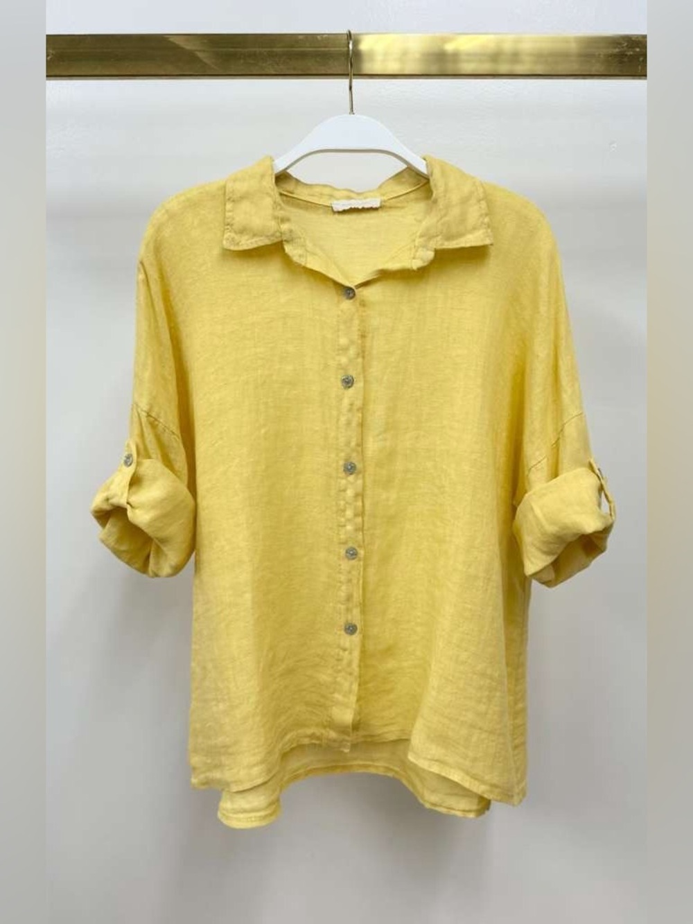 (113009-CIT) BUTTON DOWN ROLL TAB SLEEVE LINEN TOP